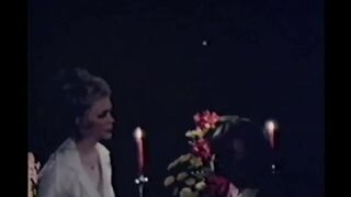Sweet Buns (USA 1976) (Desiree West, Isis Taylor, Jennifer Welles, Linda Wong, Rachel Ryan)