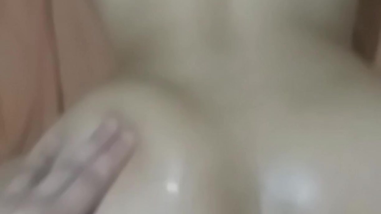 Latina nalgona le gusta en el anal