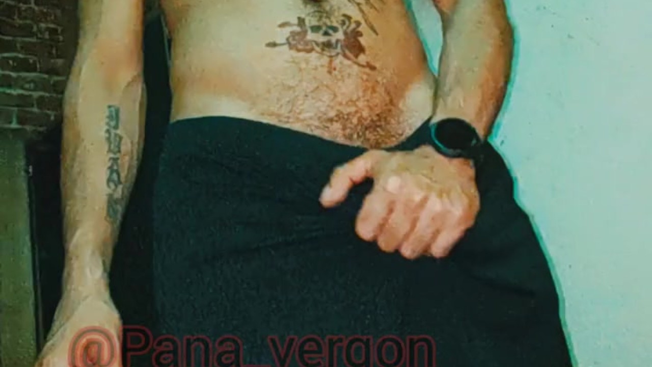 Te gustan machos?