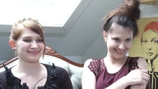 Ersties: Ina lutscht intensiv an Marias Zehen