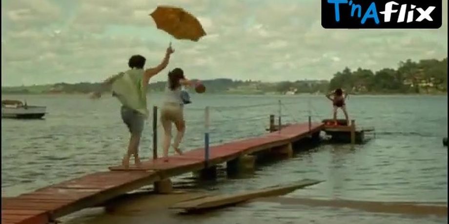 Julia Ianina Bikini Scene in Carandiru