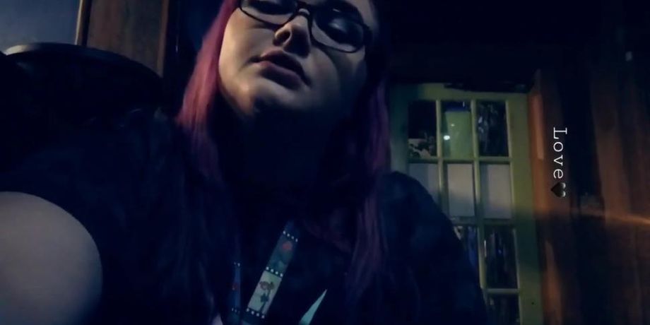 Public smoking fetish