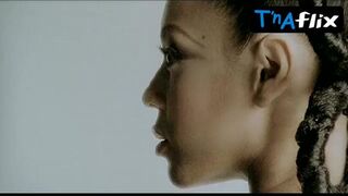 Beyonce Knowles Bikini Scene in Dreamgirls