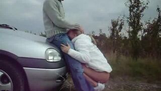outdoor amateur delights with hot babes