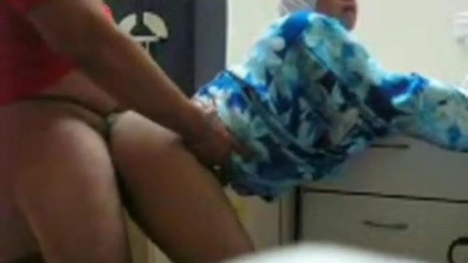 X-Ray Room: Asian Amateur Couple