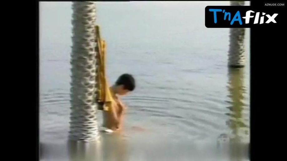 Luciene Adami Breasts Scene in Pantanal
