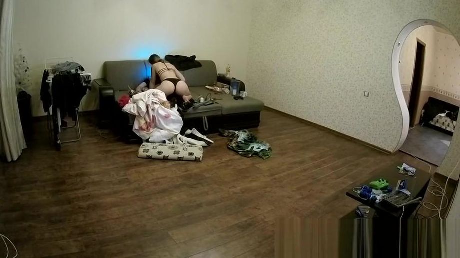 Jessica wants sex,but Colin is not up to her, Jessica doing him a blowjob 1