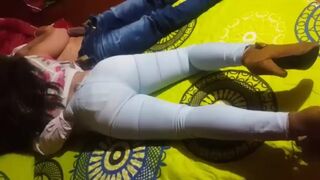novia tiene sexo con mi amigo mientras grabo con el móvil 