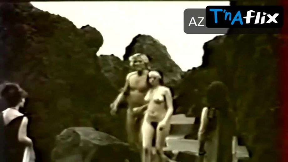 Lina Romay Breasts Scene in Les Gloutonnes